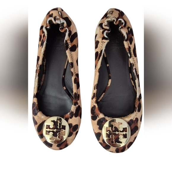 Tory Burch Leopard Print Ballet Flats - Picture 3 of 10